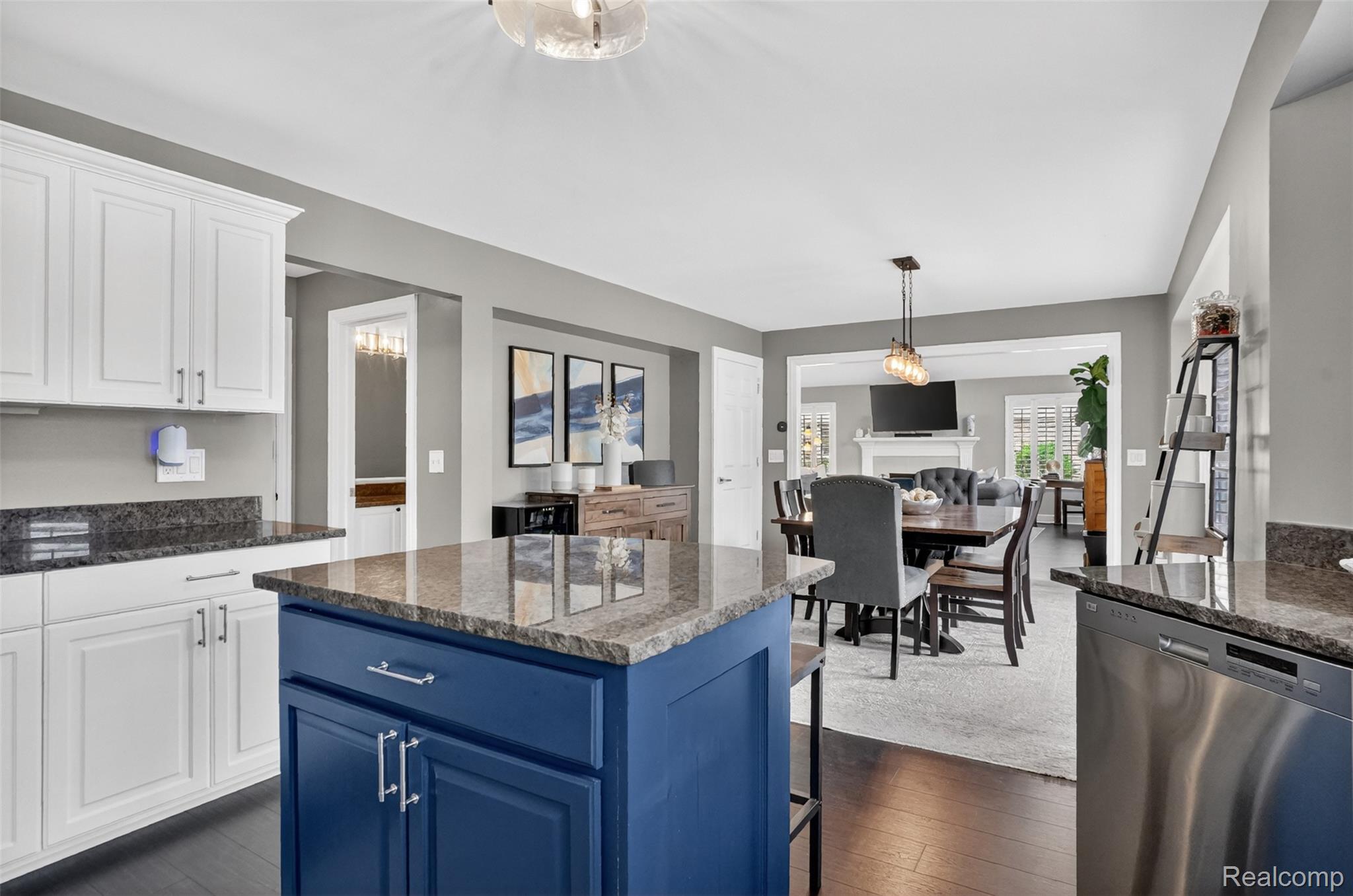 46582 Middle Brook Drive