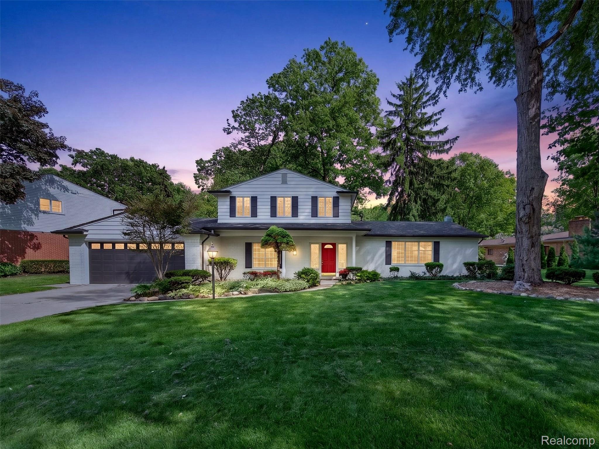 16240 Forestview Drive