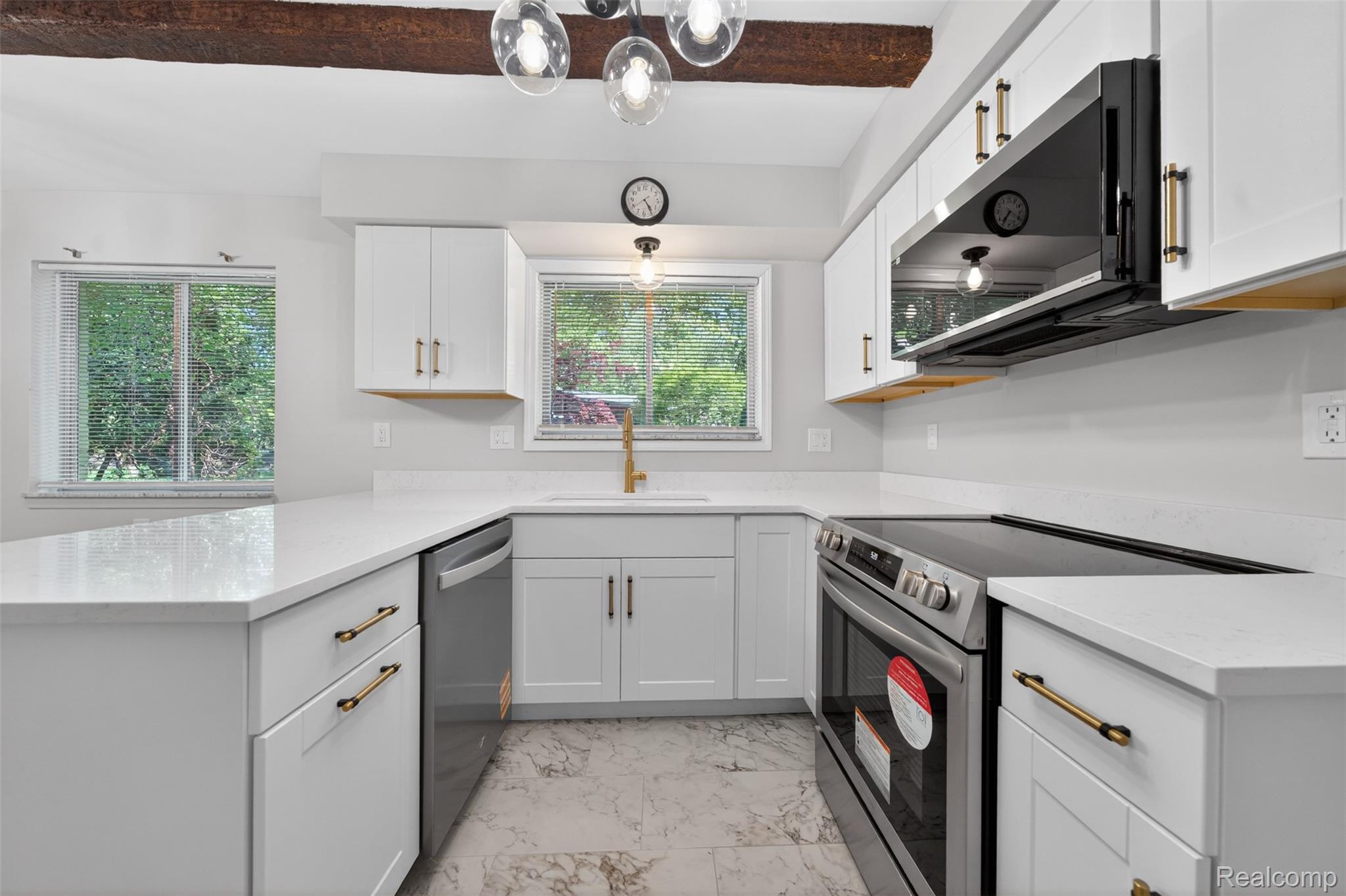 16240 Forestview Drive