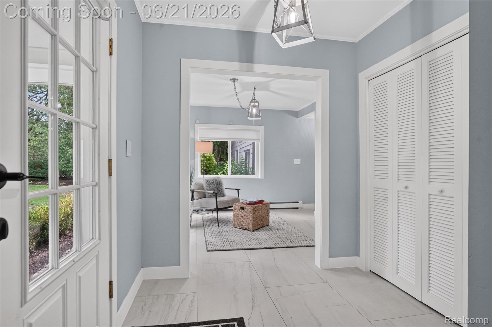 3885 Quarton Road