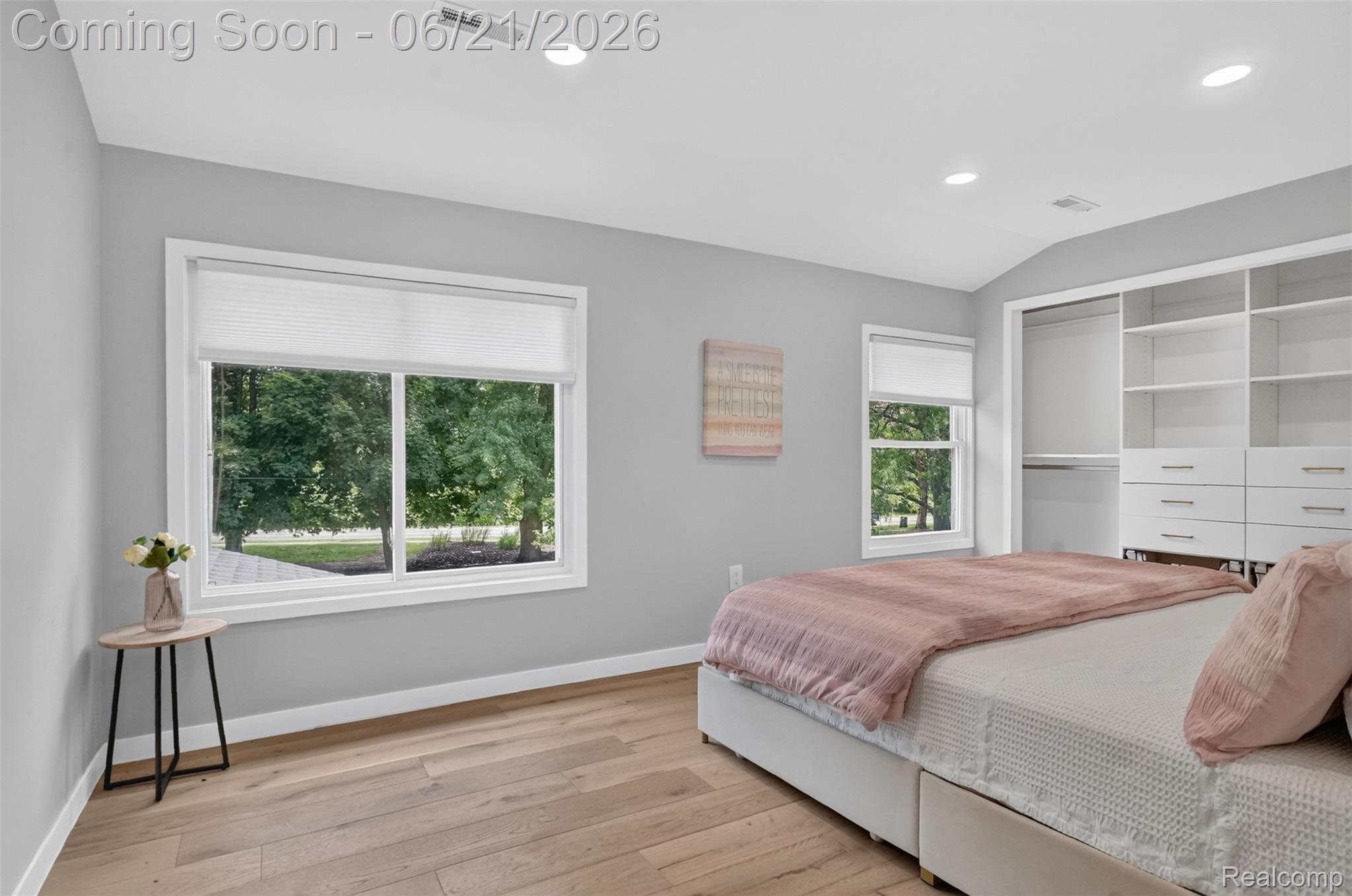 3885 Quarton Road