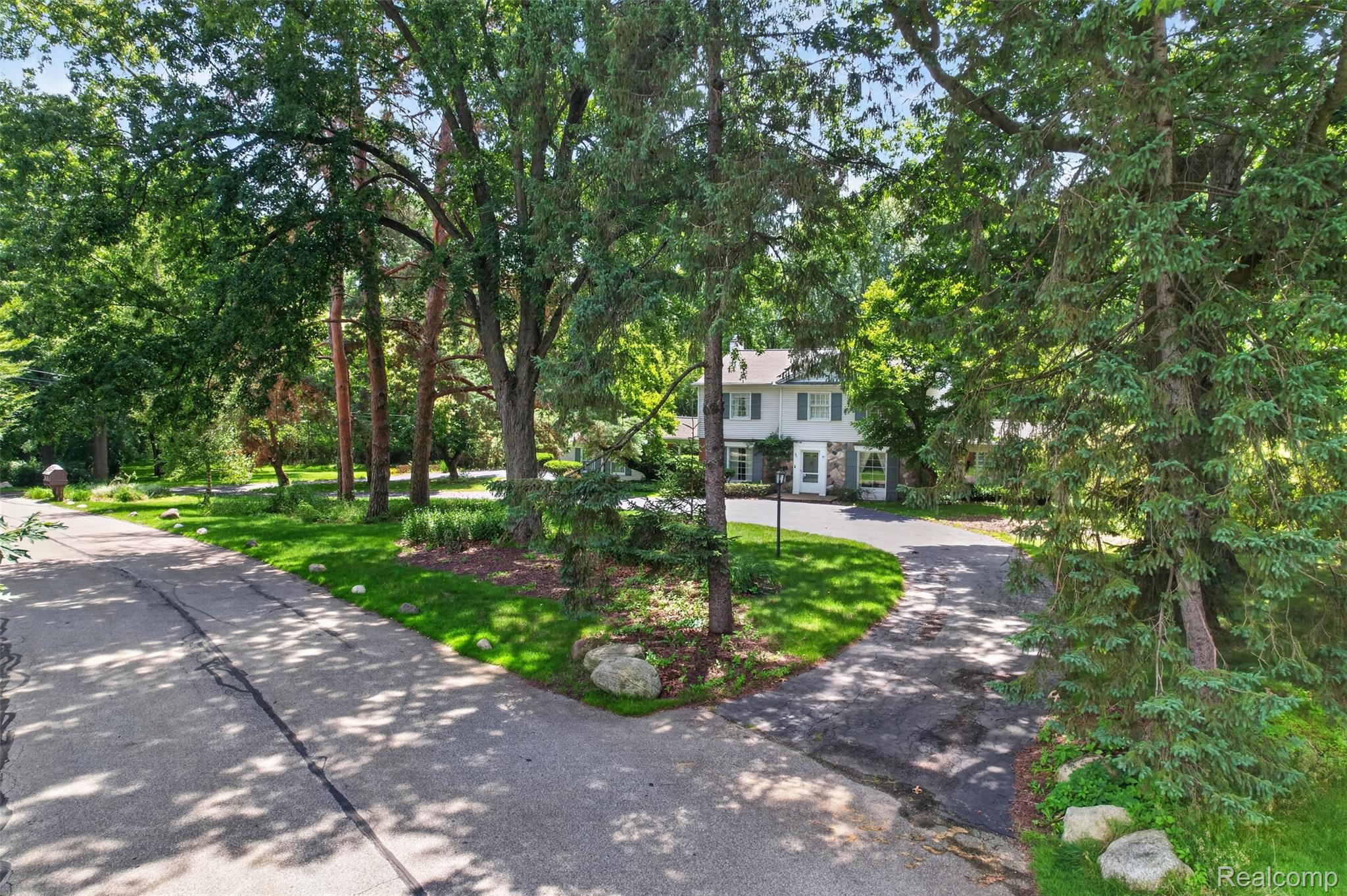 321 Barden Road