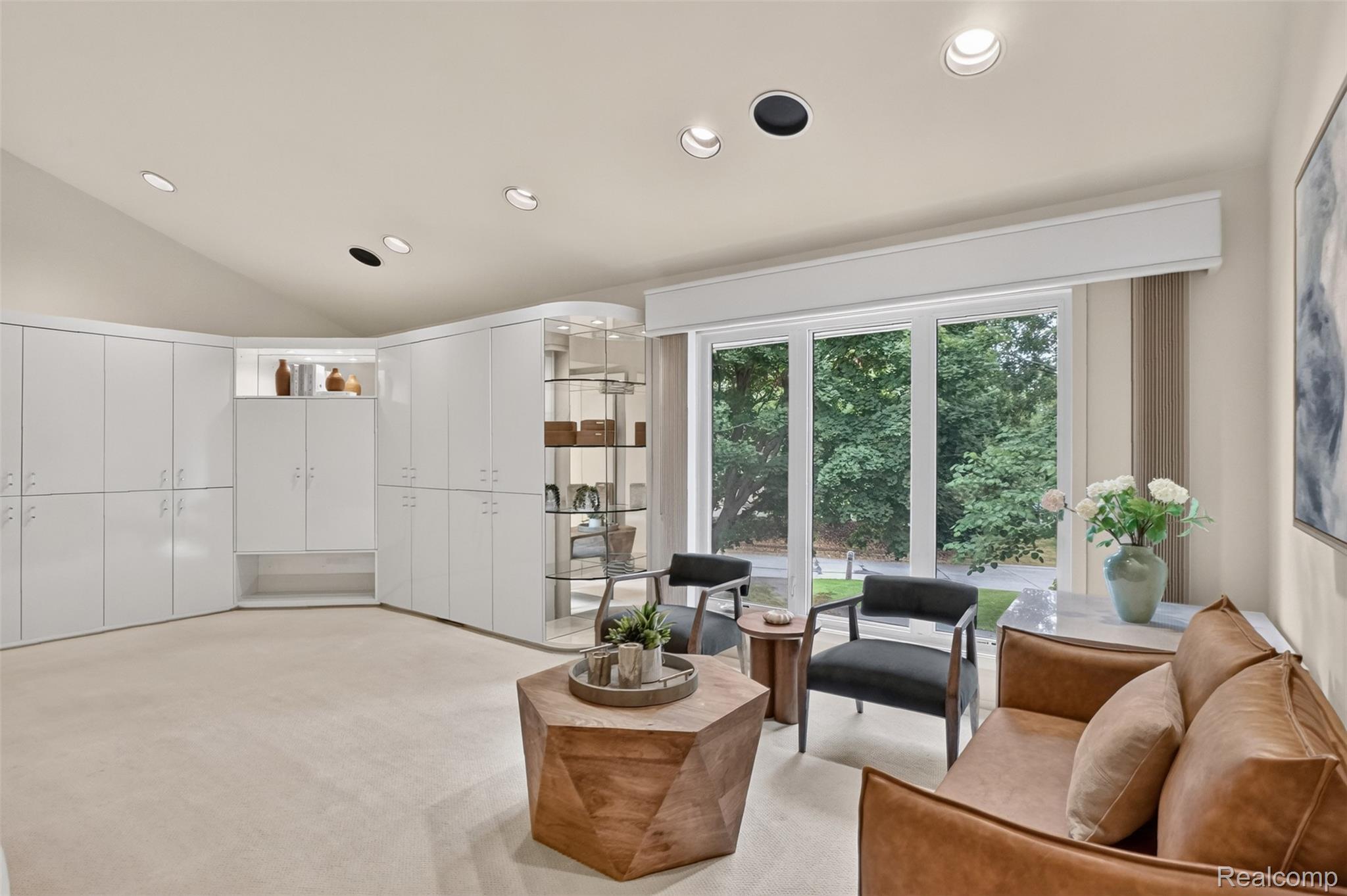 3894 Glen Falls Drive