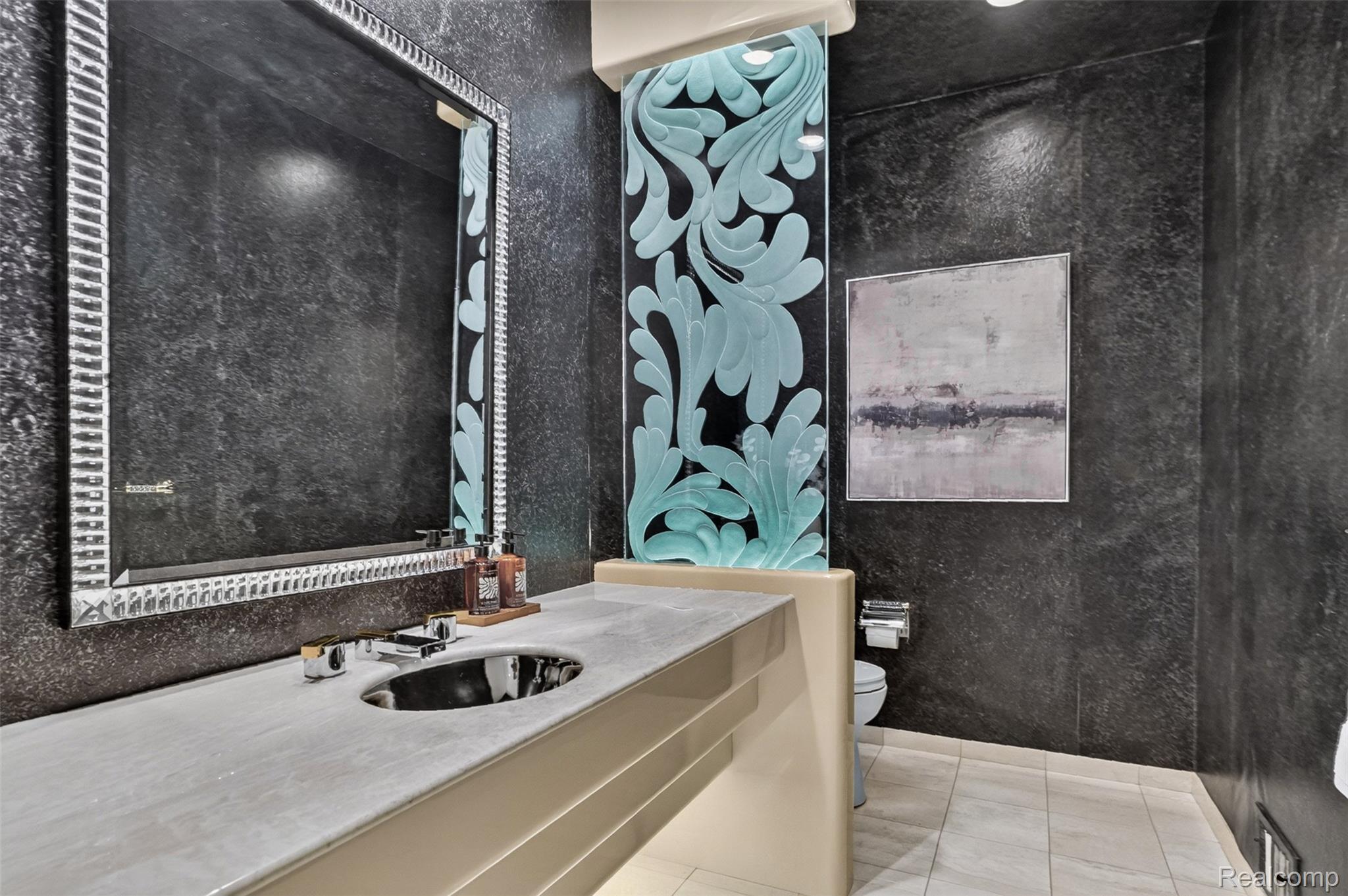 3894 Glen Falls Drive