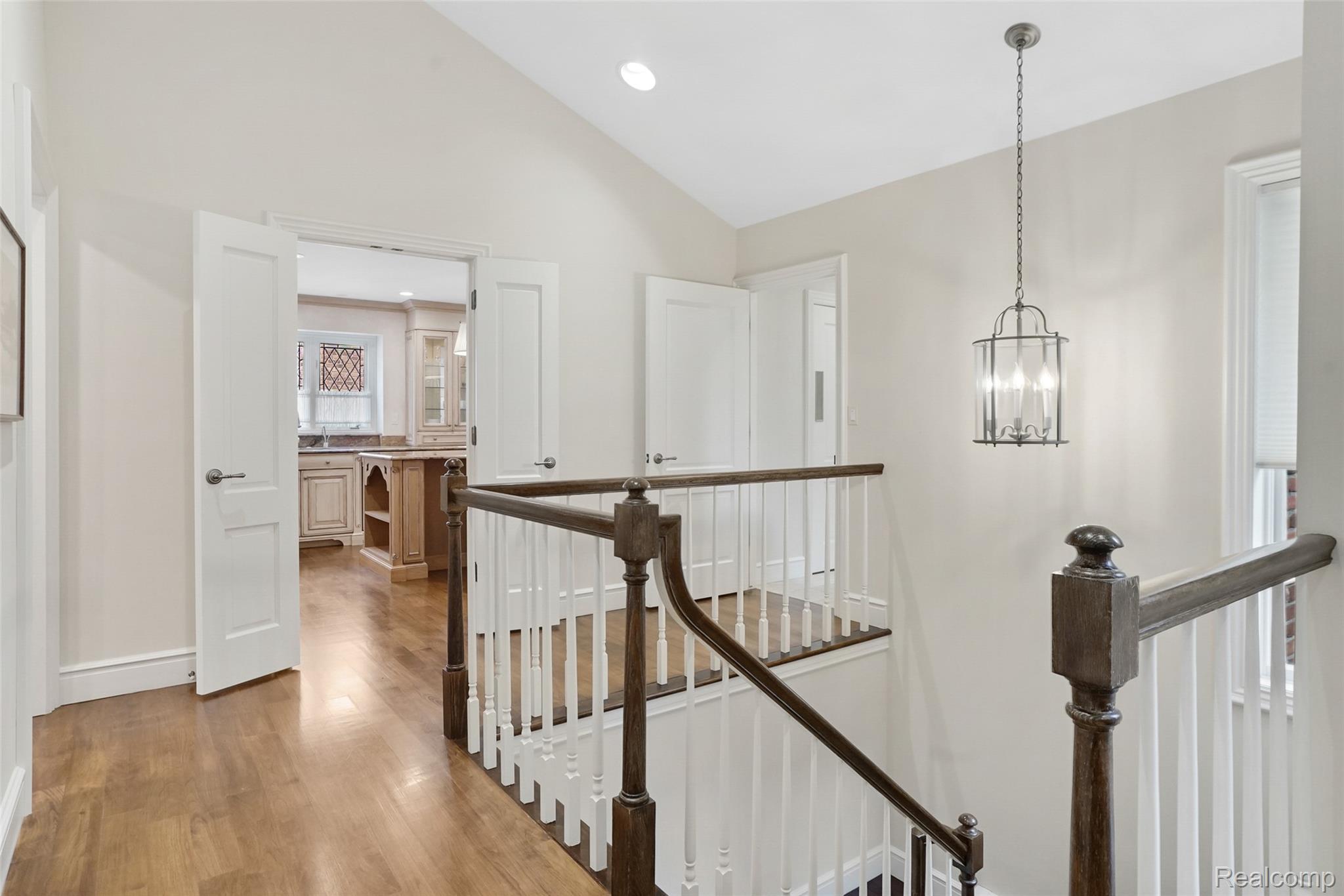 213 Norcliff Drive