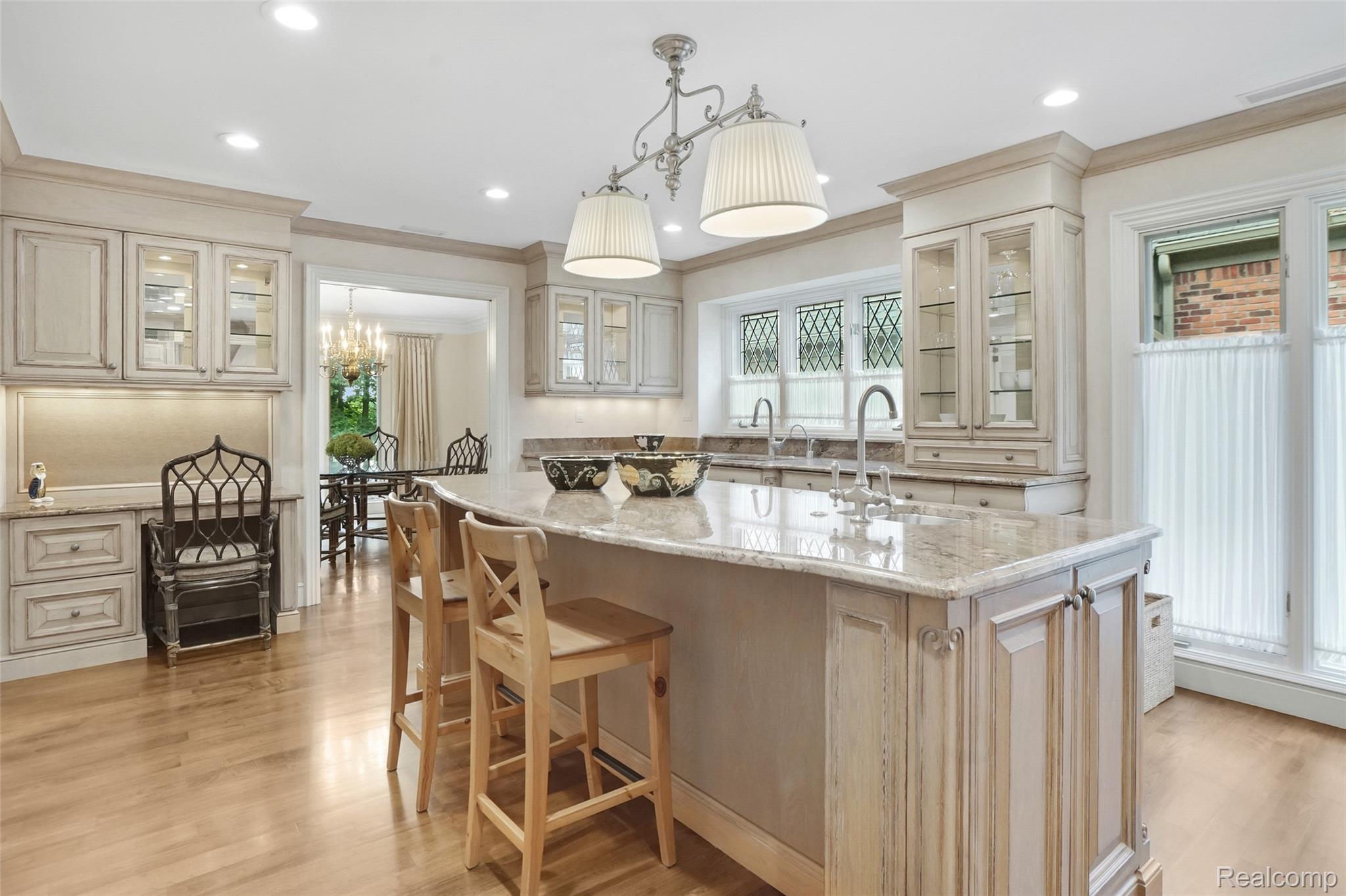 213 Norcliff Drive
