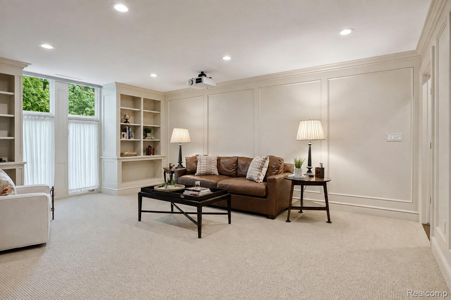 213 Norcliff Drive