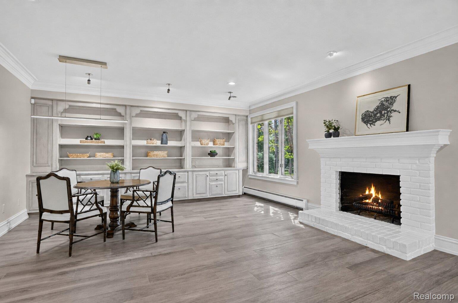 213 Norcliff Drive