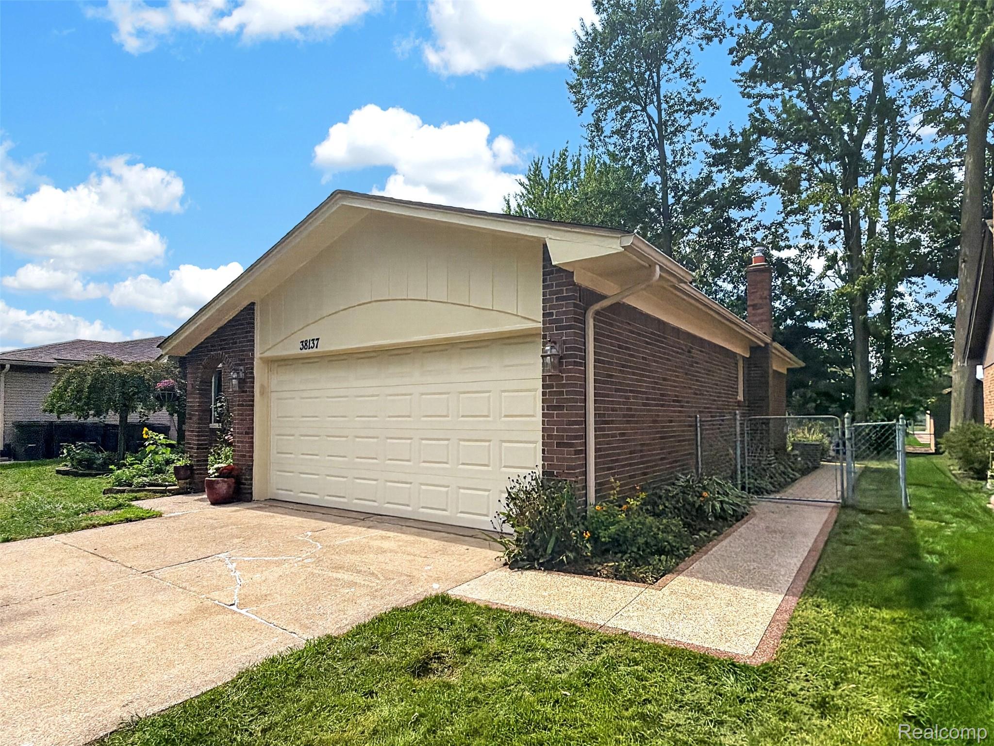 38137 Mount Kisco Drive
