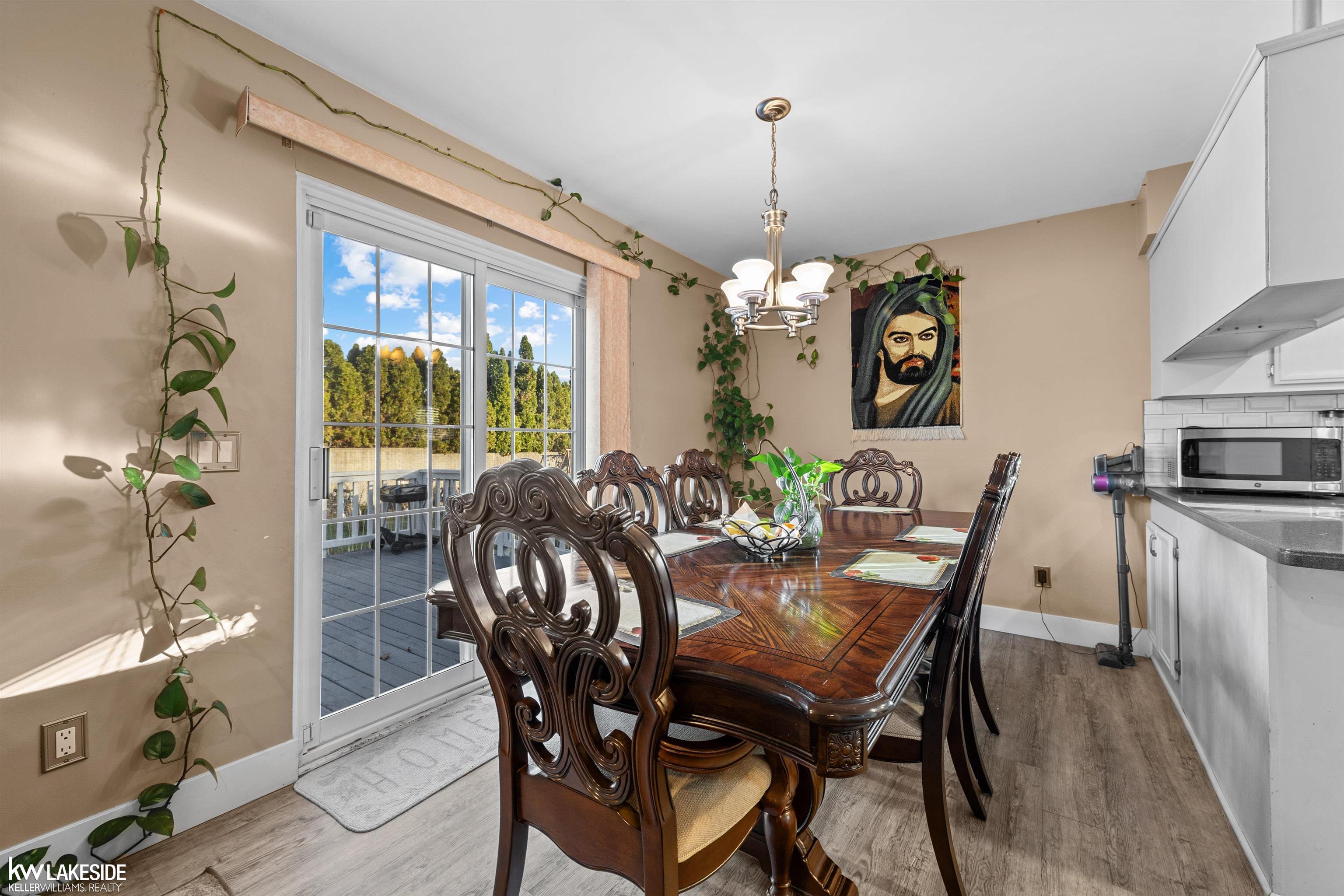 35646 Maureen Drive