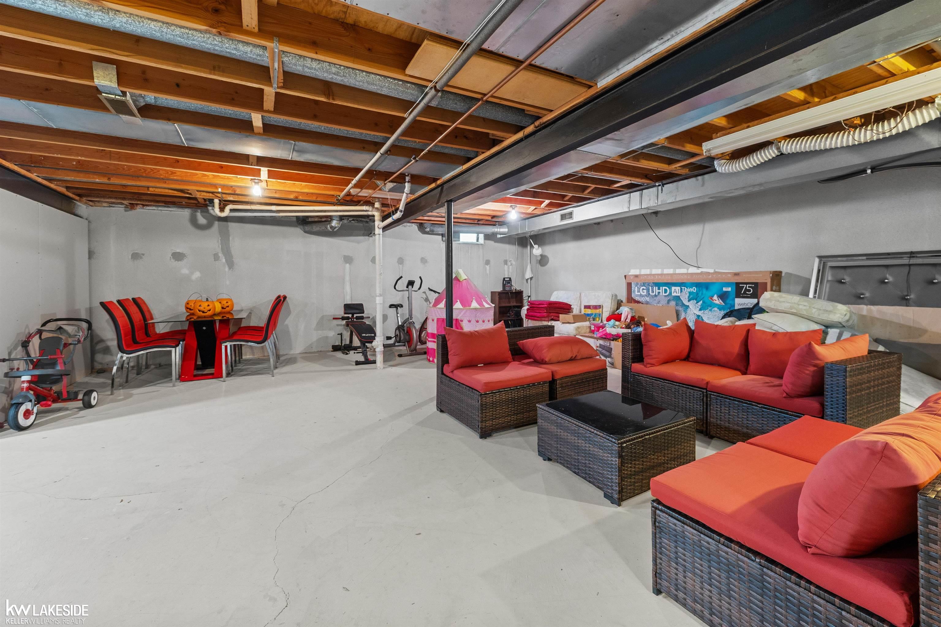 35646 Maureen Drive
