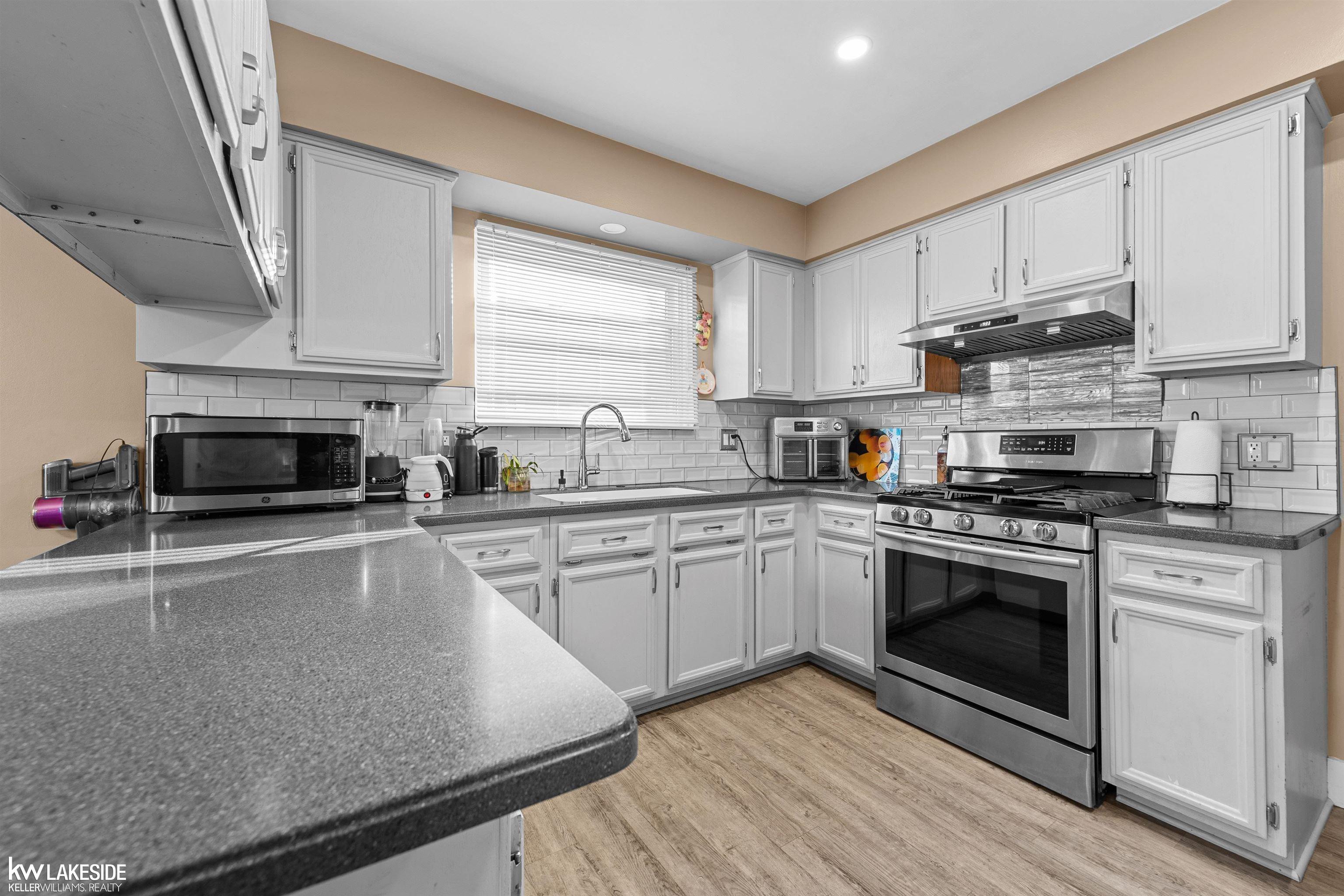 35646 Maureen Drive