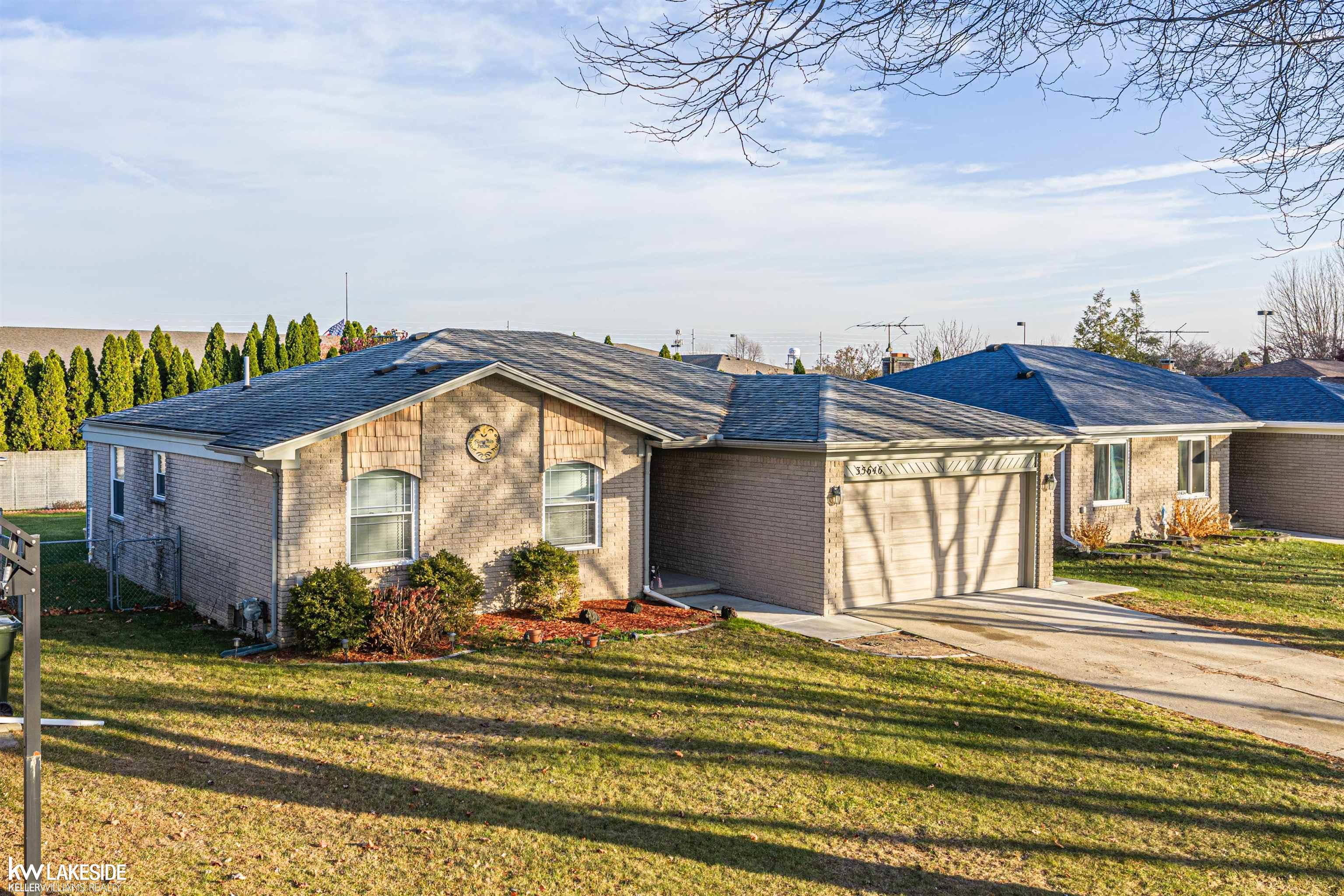 35646 Maureen Drive