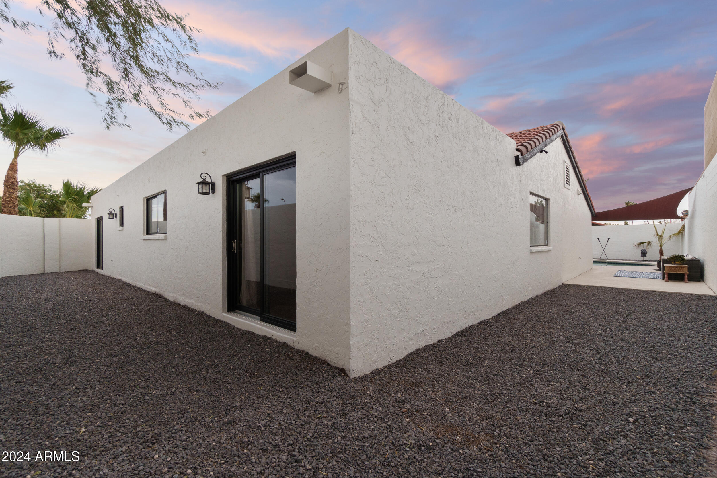 2076 E ASPEN Drive