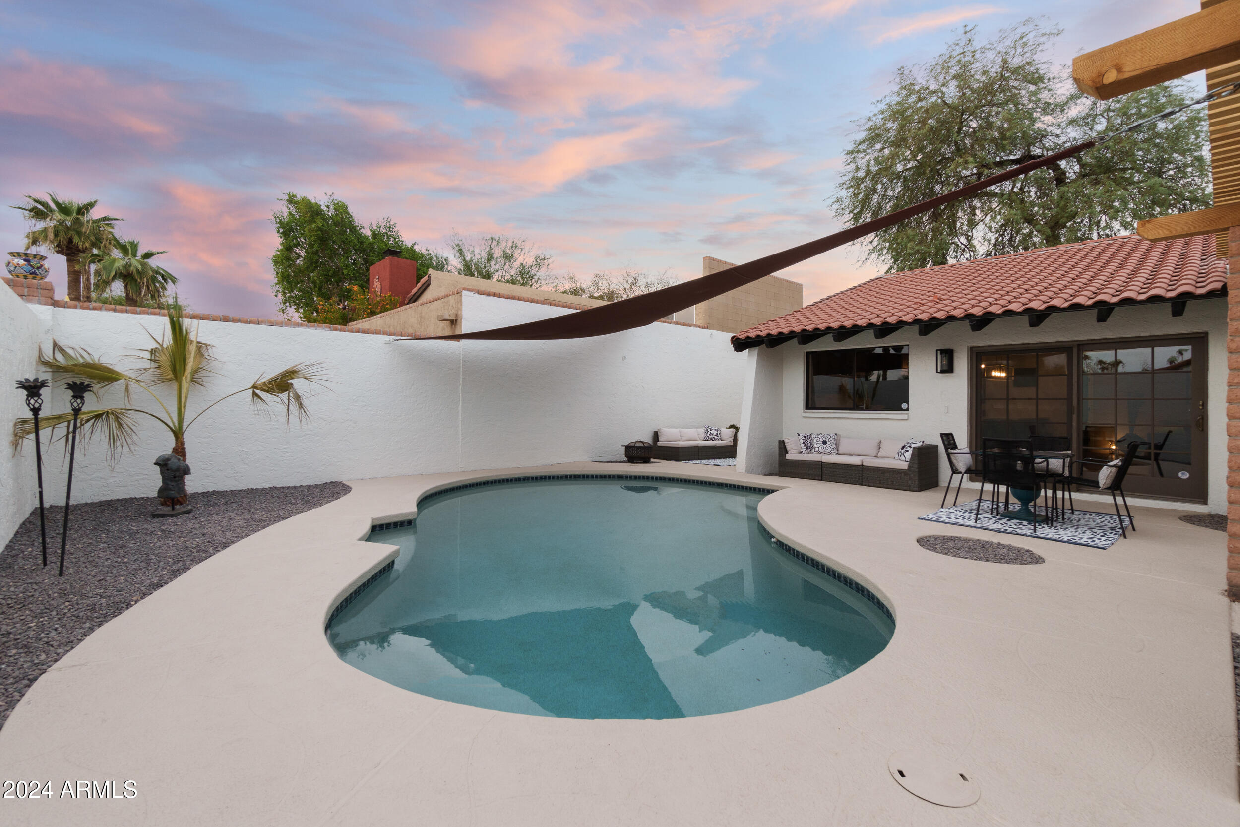 2076 E ASPEN Drive