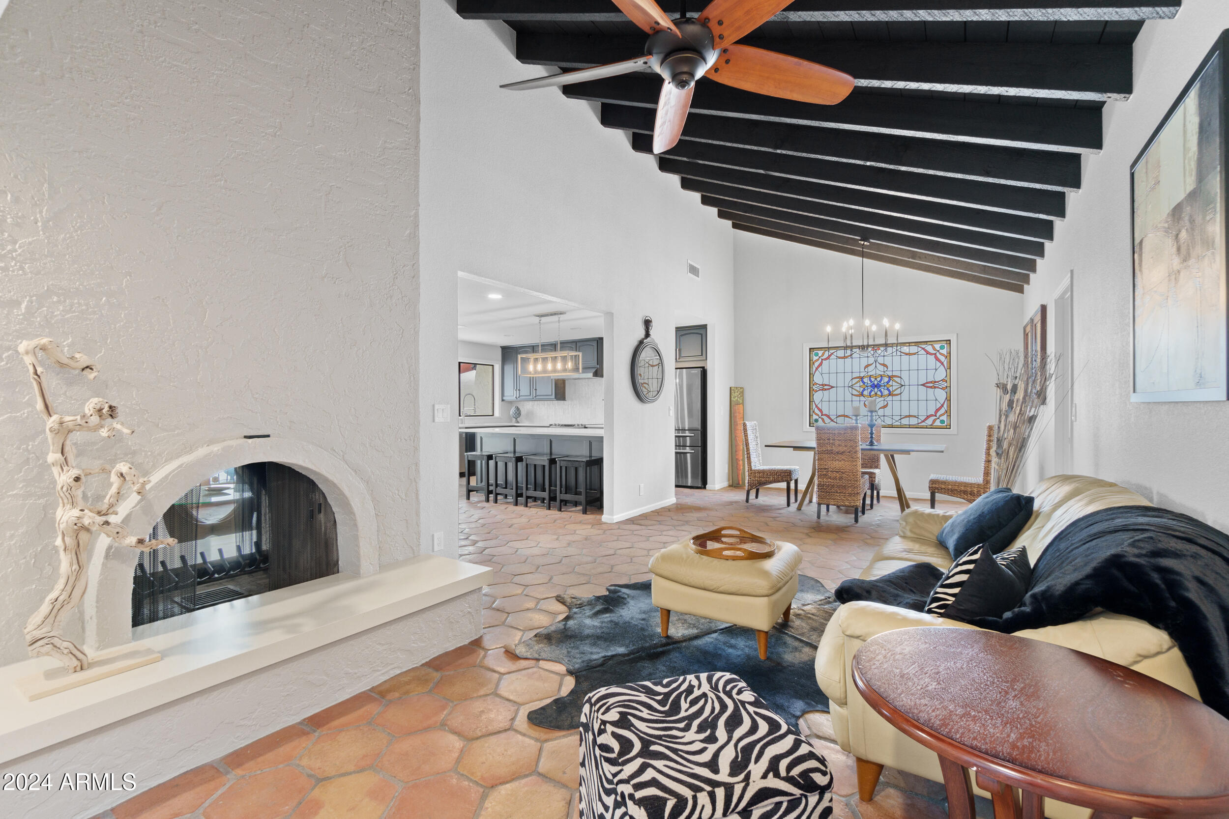 2076 E ASPEN Drive