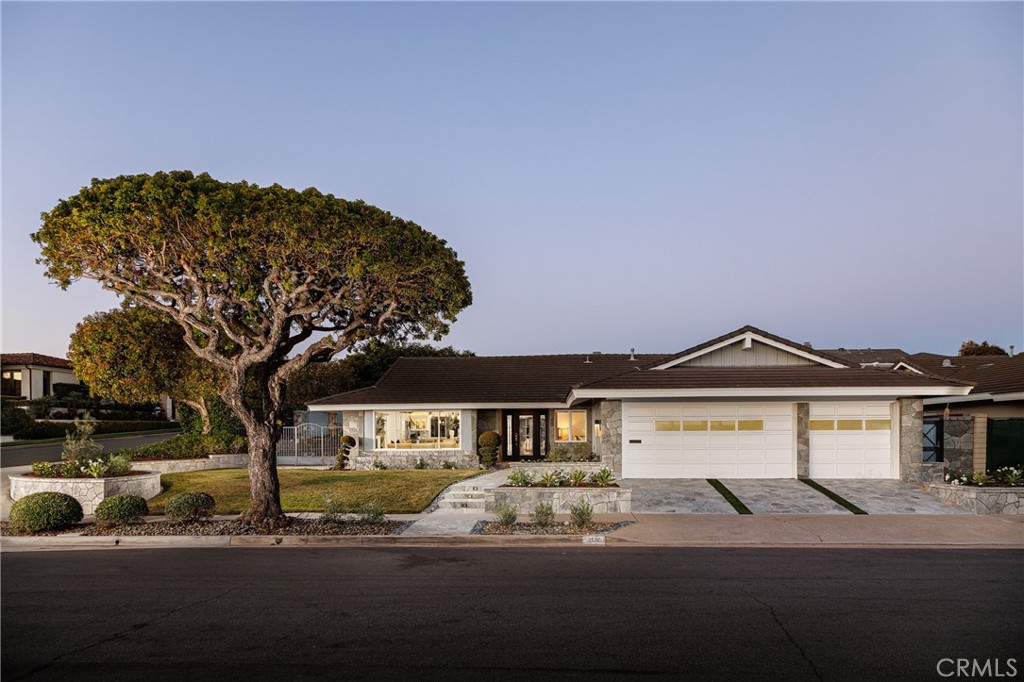 3500 Surfview Lane