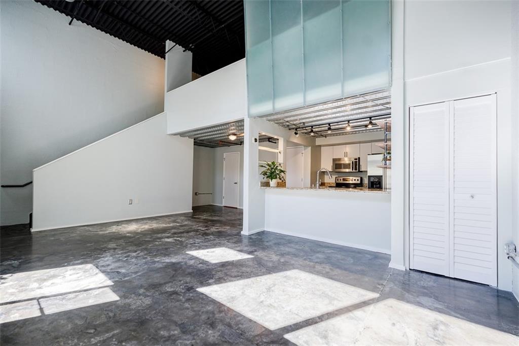 195 Arizona Avenue NE Unit 179