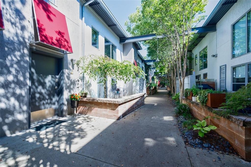 195 Arizona Avenue NE Unit 179