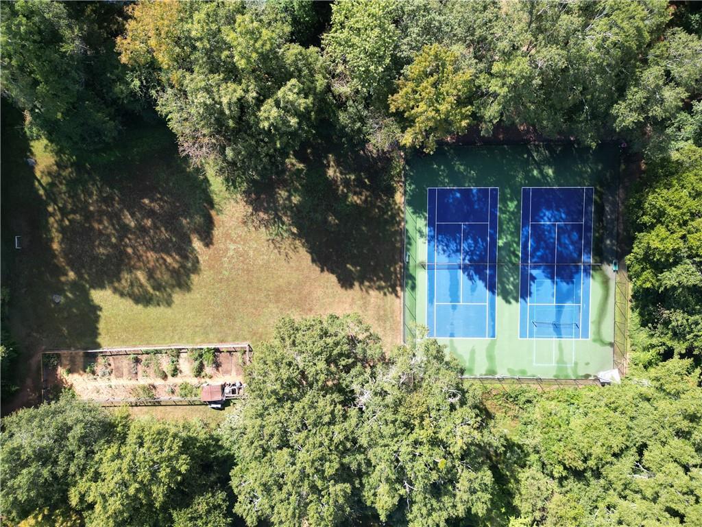 2064 Edinburgh Terrace NE