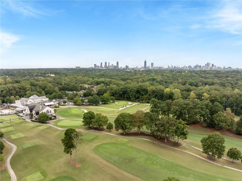 2064 Edinburgh Terrace NE