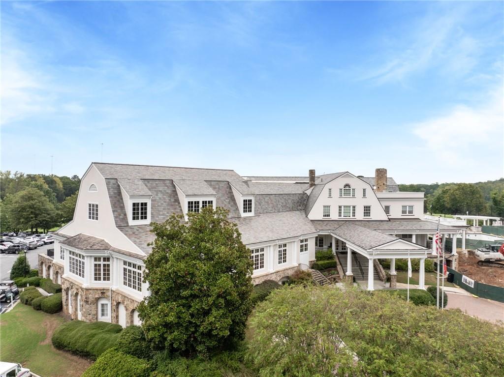 2064 Edinburgh Terrace NE