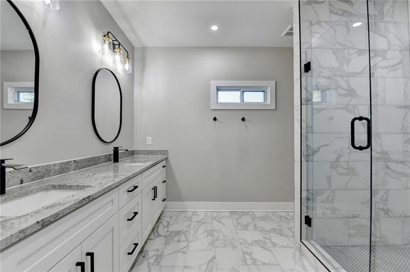 978 Palmetto Avenue SW