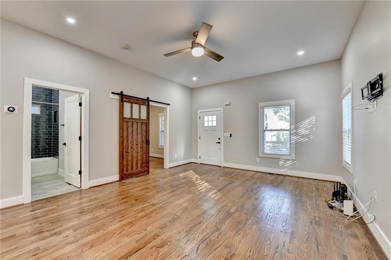 978 Palmetto Avenue SW