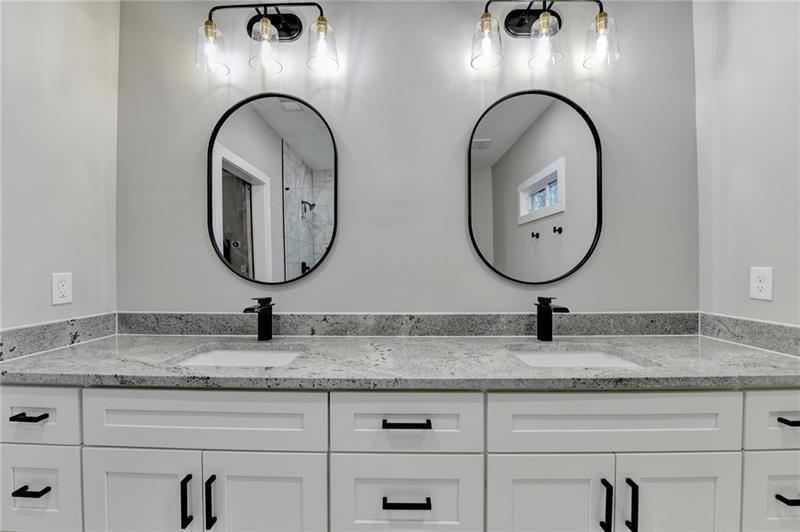 978 Palmetto Avenue SW