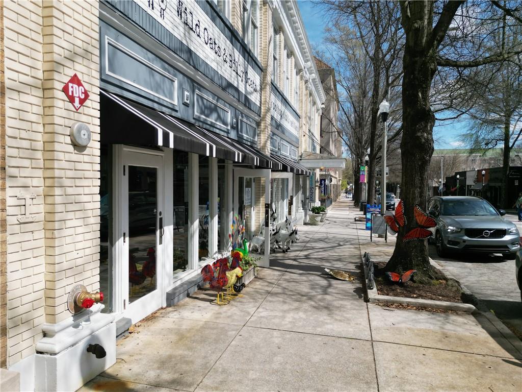 2155 Ponce De Leon Avenue NE