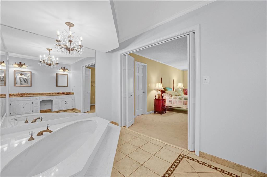 2016 Mountain Creek Drive