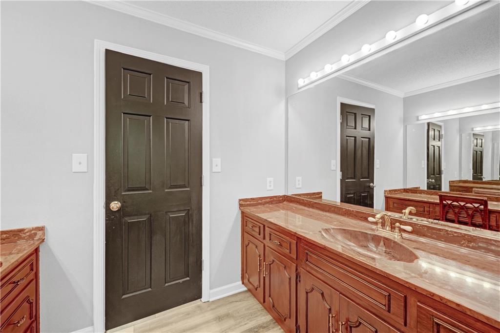 2016 Mountain Creek Drive