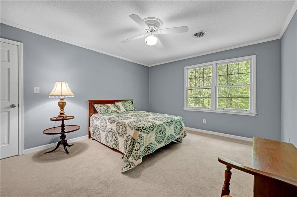 2016 Mountain Creek Drive