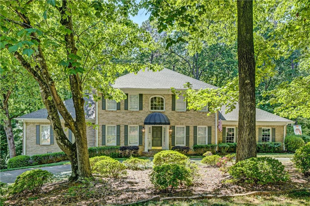2016 Mountain Creek Drive