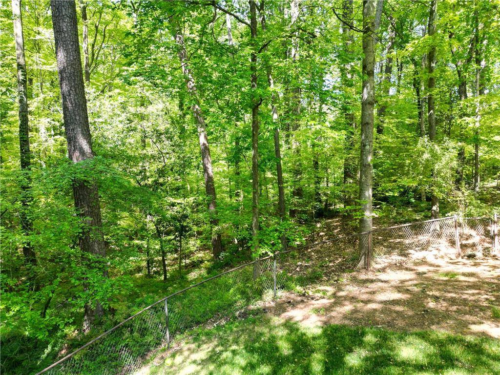 2016 Mountain Creek Drive