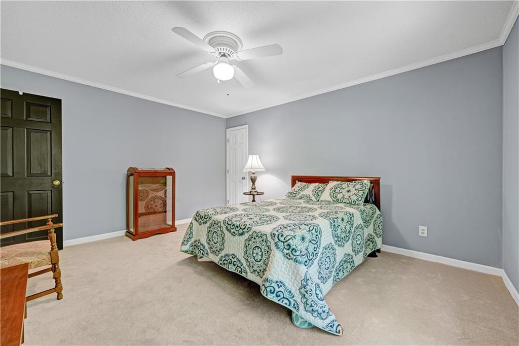 2016 Mountain Creek Drive