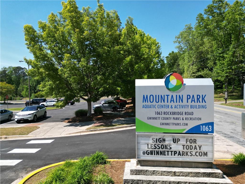 520 Mountainbrooke Circle