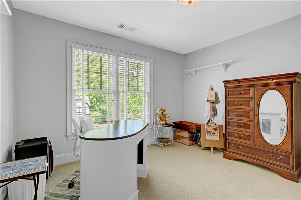 520 Mountainbrooke Circle