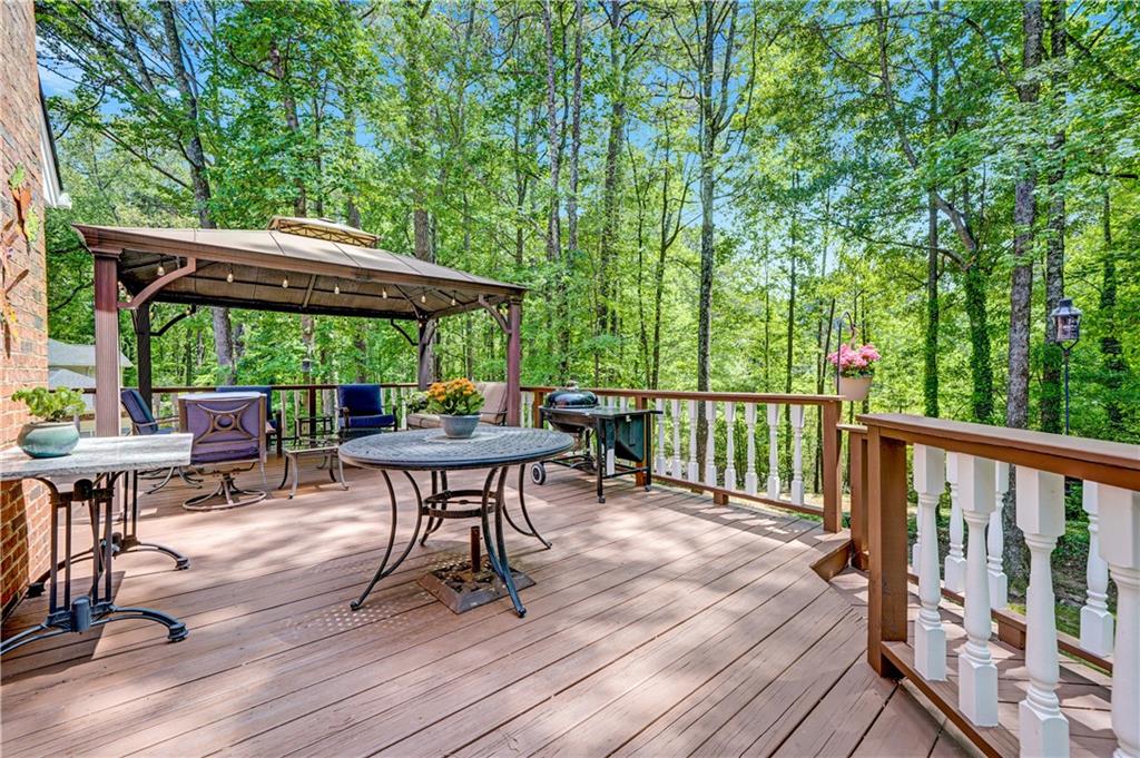 520 Mountainbrooke Circle