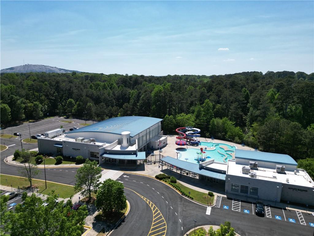 520 Mountainbrooke Circle