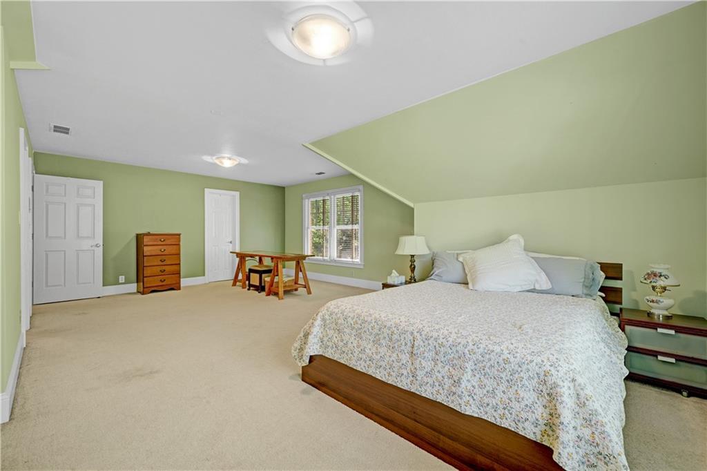 520 Mountainbrooke Circle