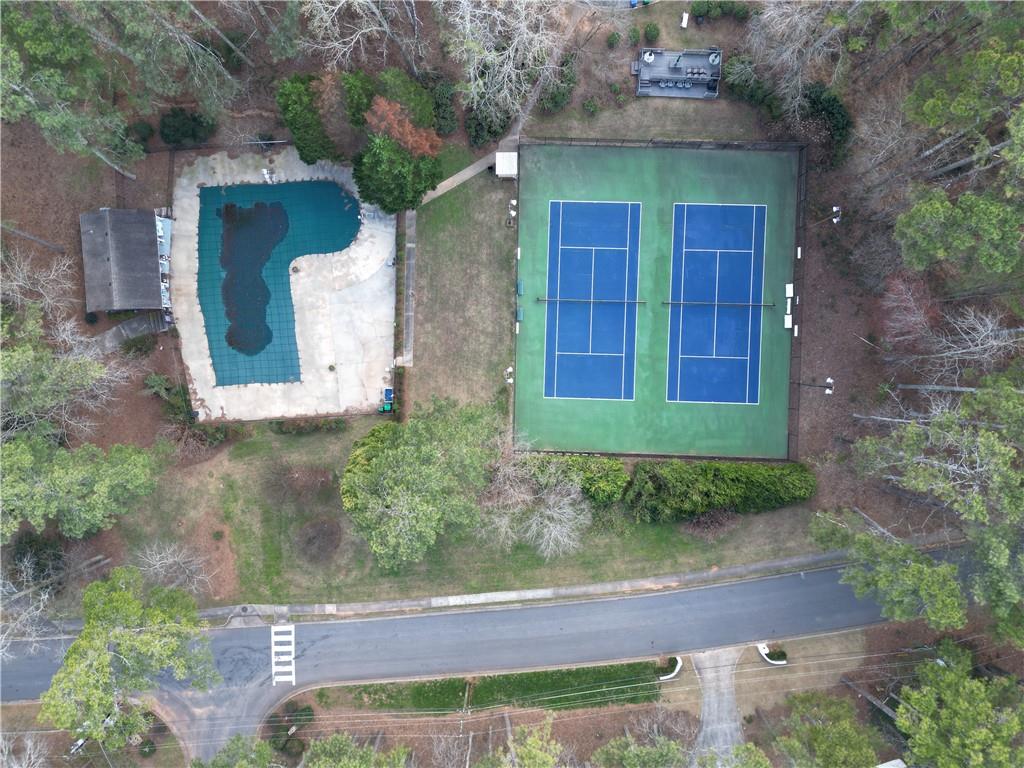 1701 Trotters Lane