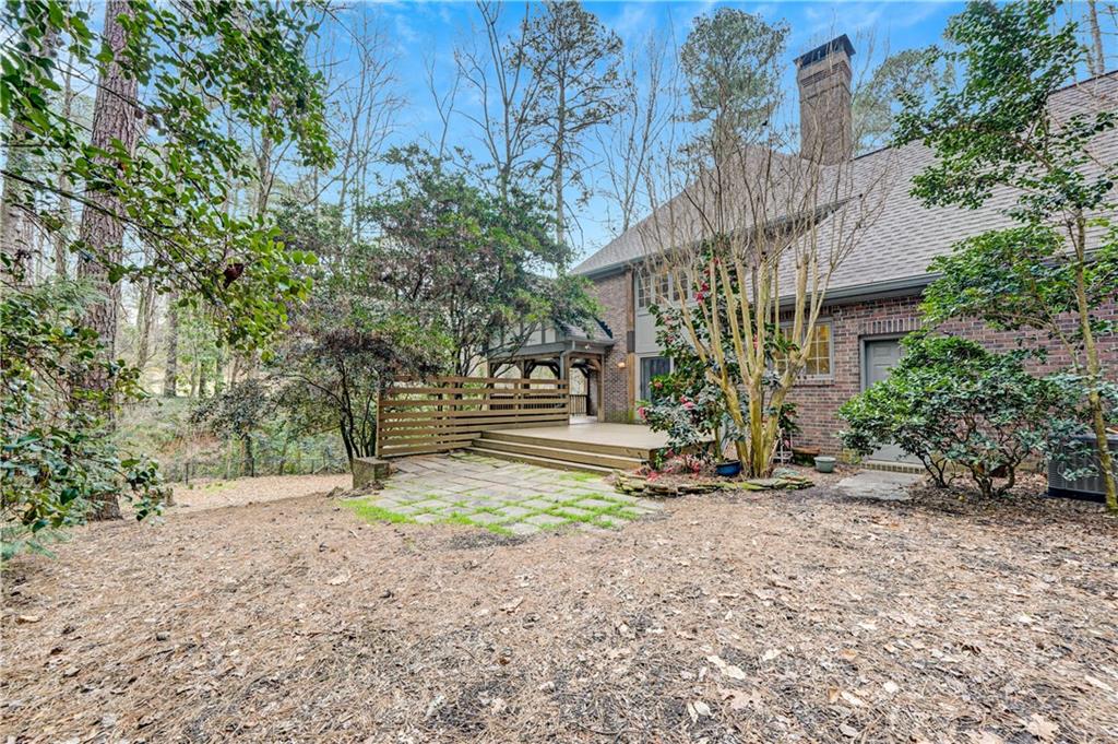 1701 Trotters Lane