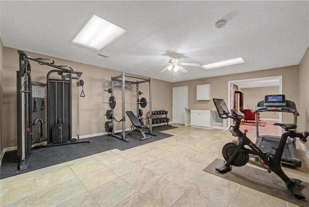 1701 Trotters Lane