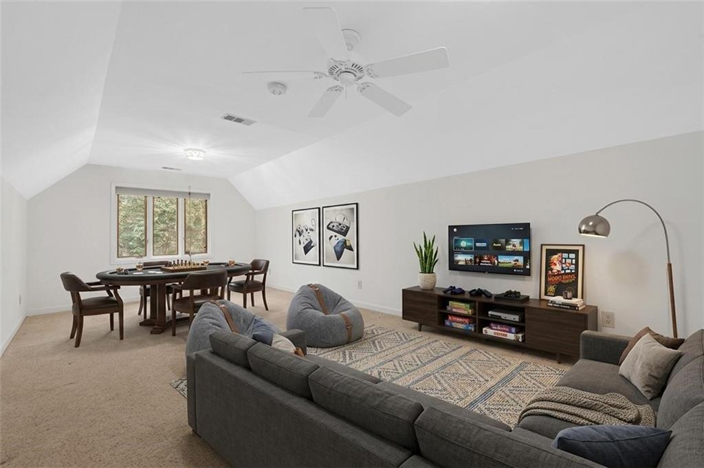 1701 Trotters Lane