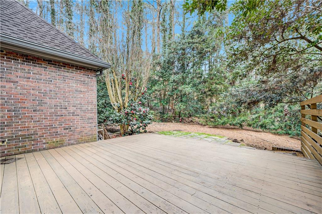 1701 Trotters Lane