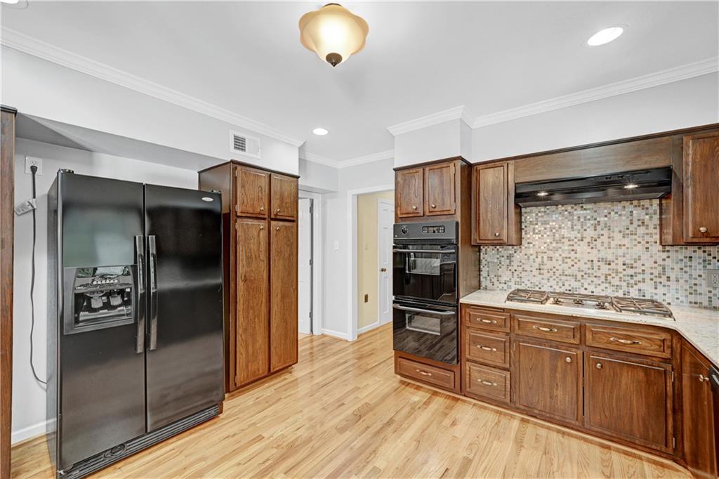 8180 Tynecastle Drive
