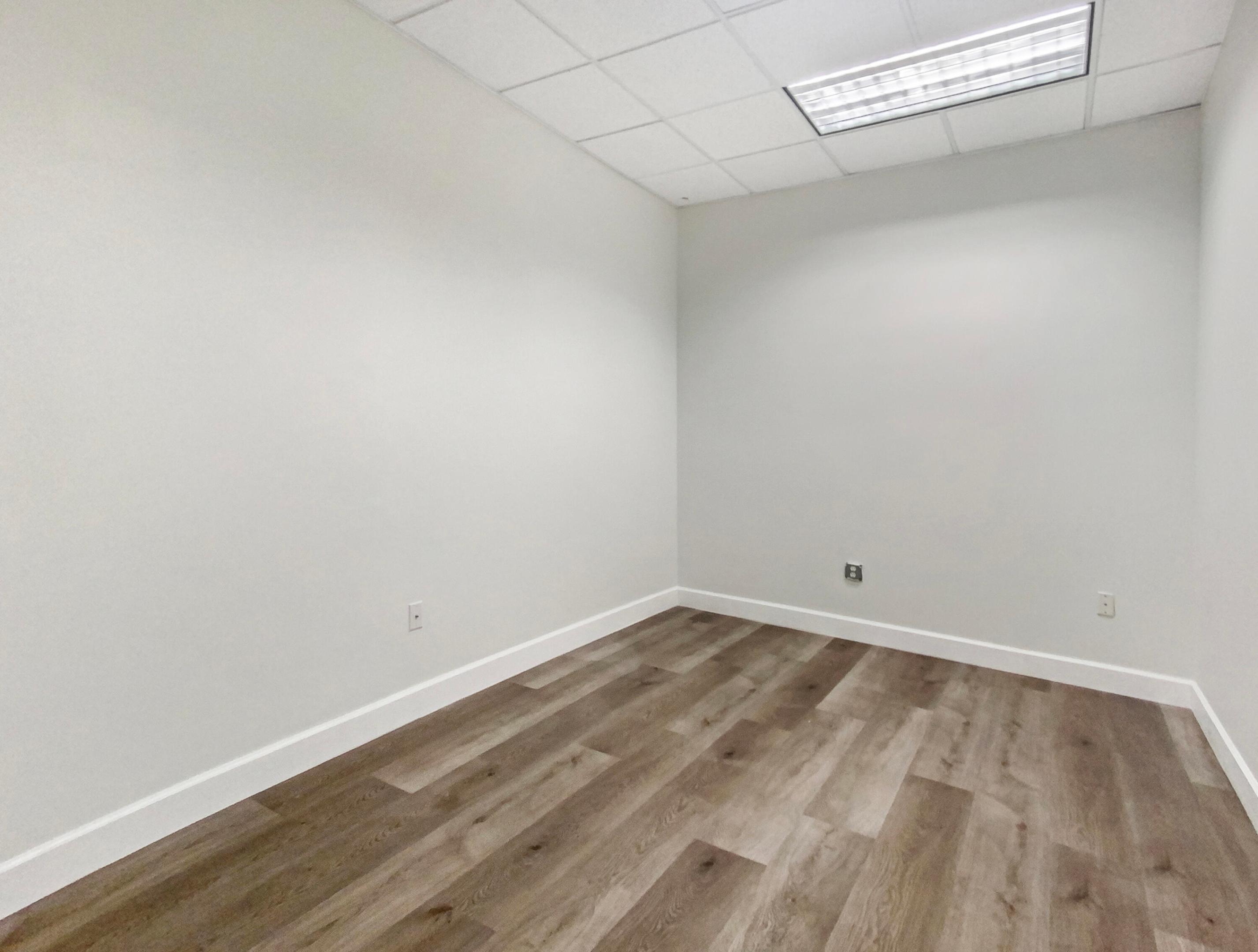 2901 NW 62nd Street Suite 106