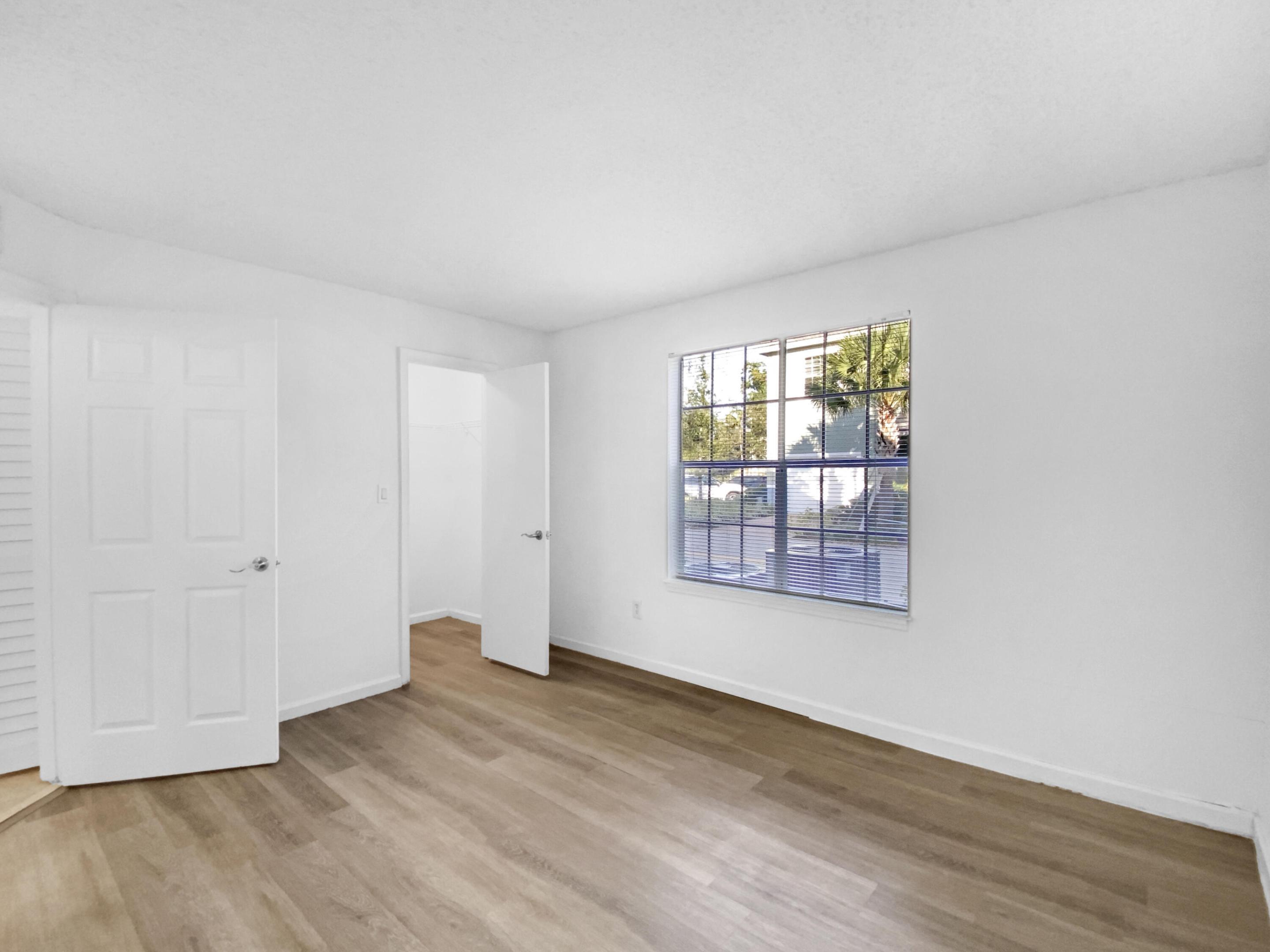 1335 CRYSTAL Way A