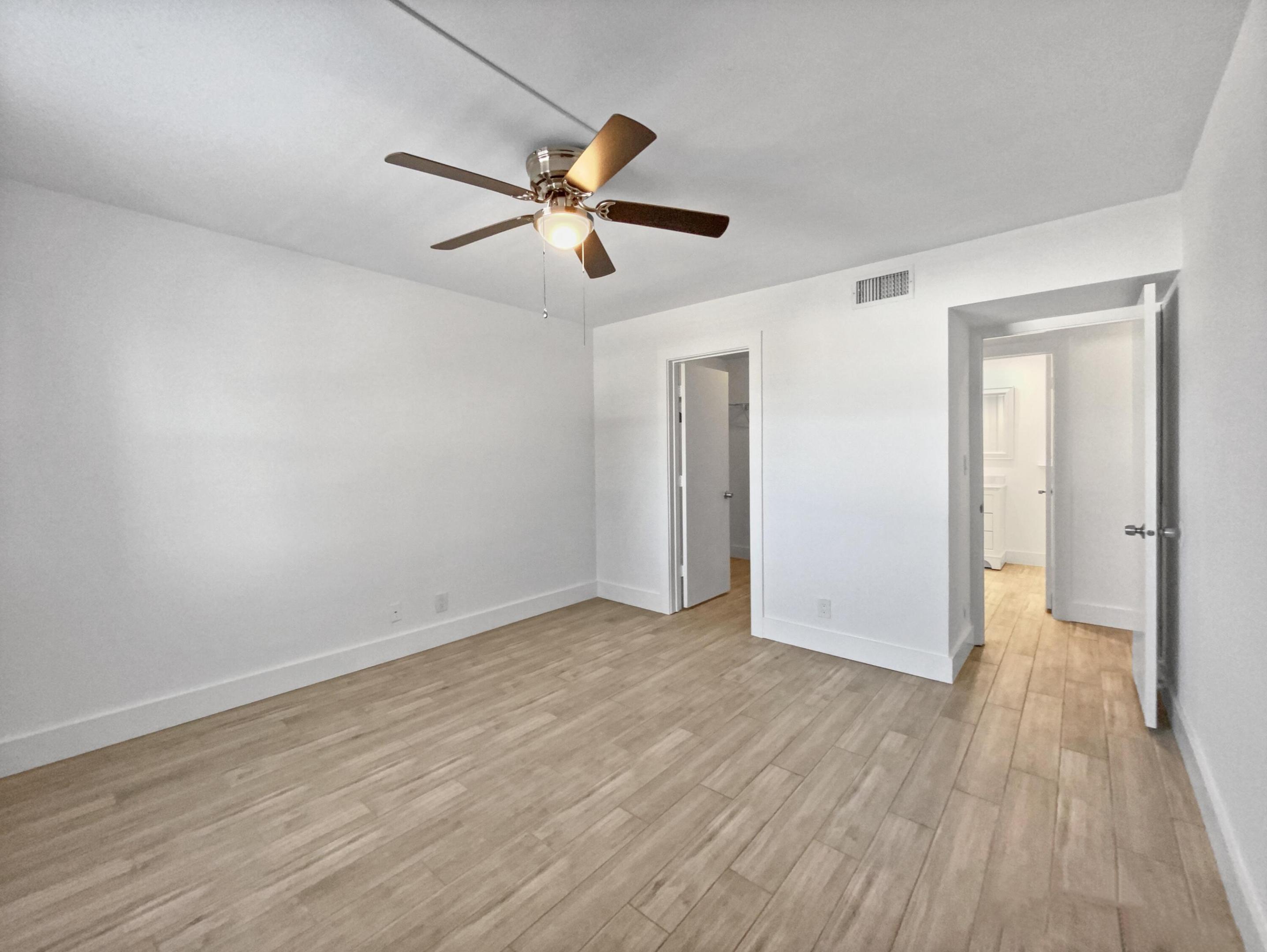 2970 NE 16th Avenue 307